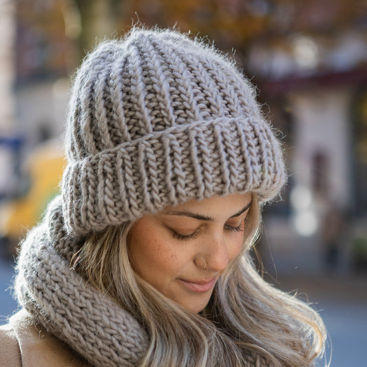 DIY kit: Knitted hat