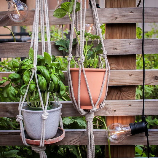 Workshop: Knyt amplar i makramé