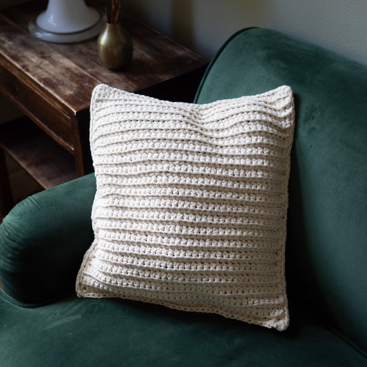DIY kit: Crocheted cushion cover