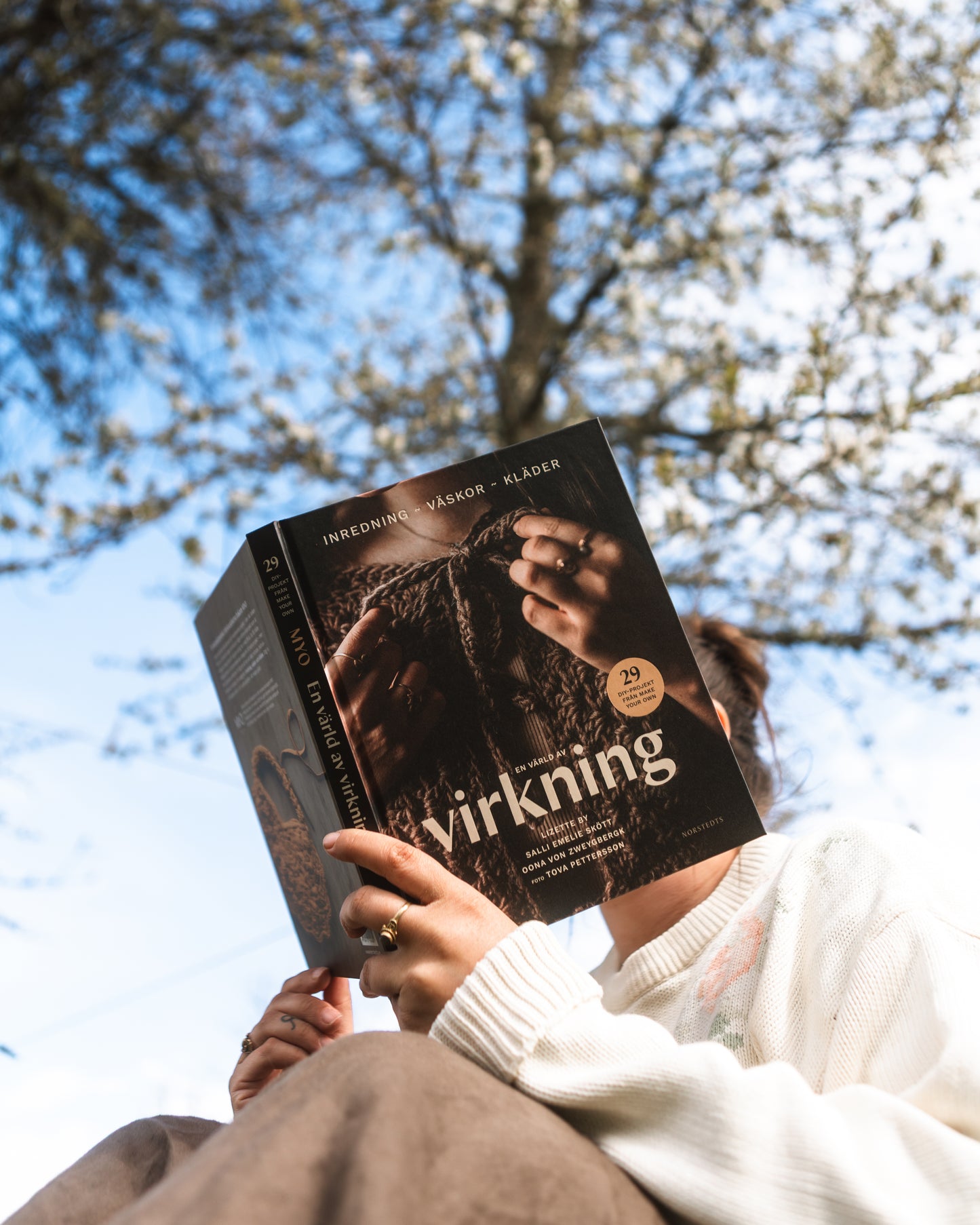 Bok: En värld av virkning