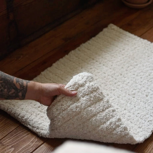 DIY kit: Crocheted bathroom mat