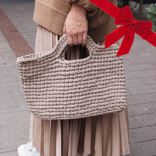GIFT BOX : Crocheted bag
