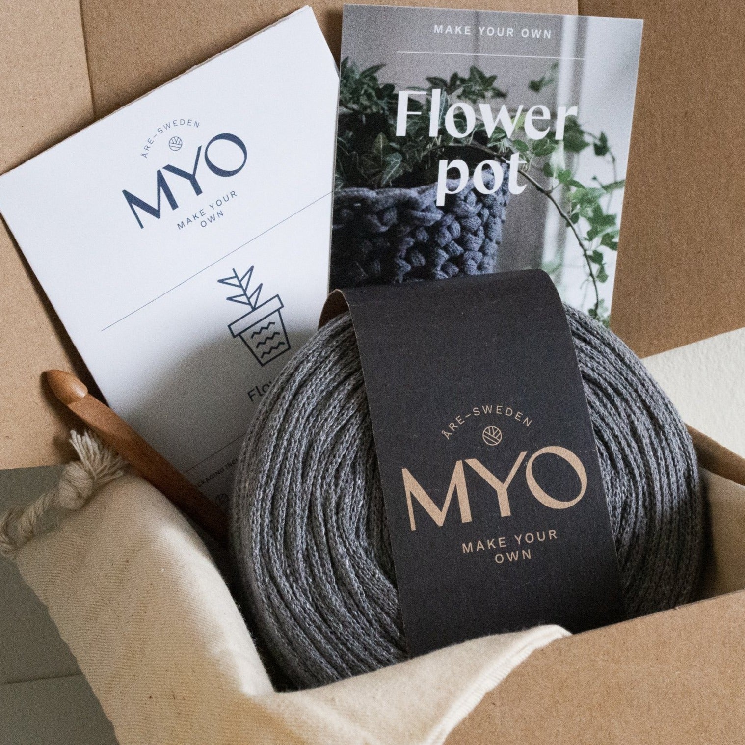 Crochet flower pot - MYO Make Your Own